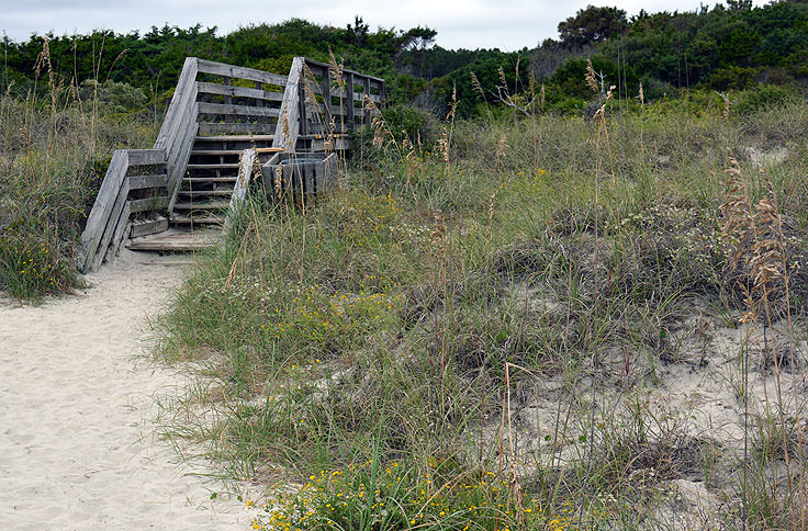 Beach access at Huntington Island State Park