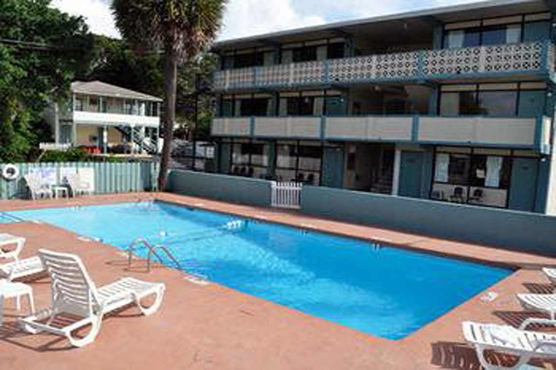 Calypso Inn