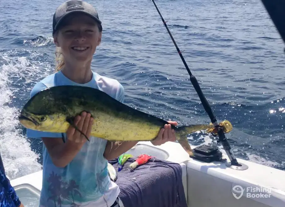 Murrells Inlet Outpost – Shark charter image 2