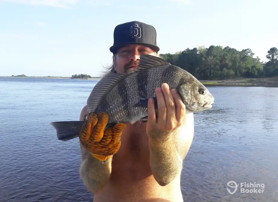 Honey Hole Charters charter image 3