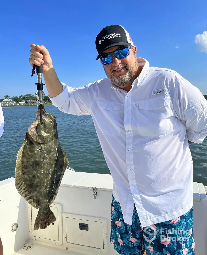 Little Silver Tuna Sport Fishing charter image 2