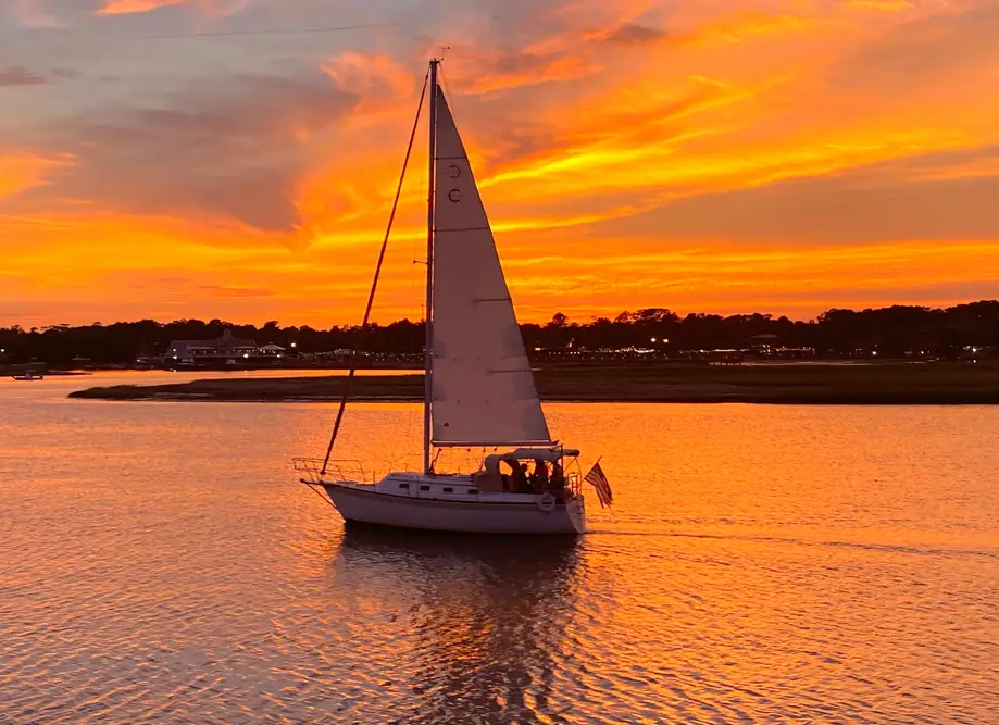 Private Sunset Sailing Charter