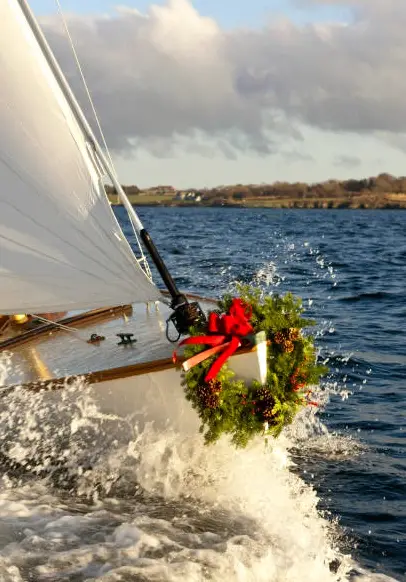 Walk Up Pictures with Santa